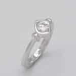 Solitaire or blanc diamantant