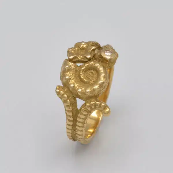Bague coquillages