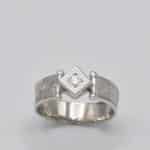 Solitaire or blanc diamant