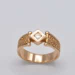 Solitaire or rouge diamant