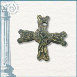 Croix en bronze 12e siècle , cabinet de curiosités, Joaillerie Taillandier