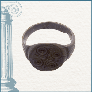 Joaillerie-Taillandier-objet archéologique-bague carolingienne en bronzeJoaillerie-Taillandier-objet archéologique-bague carolingienne en bronze