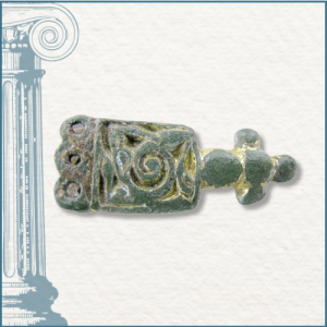 Ferret de ceinture en bronze époque médiévale, cabinet de curiosités joaillerie Taillandier
