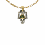 Pendentif-clef-romaine-or-argent-saphir vert Taillandier-joaillier.png2