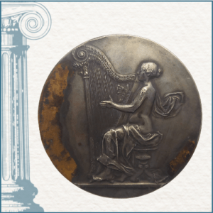 Joaillerie-Taillandier-objet archéologique-médaille harpe en argent