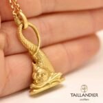 pendentif-dauphin-du-forez-taillandier