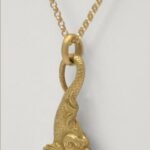 pendentif-dauphin-du-forez-taillandier