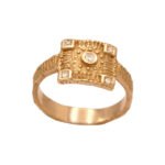 Bague en or rose 18k d'après l'empreinte d'un fossile d'oursin avec diamant