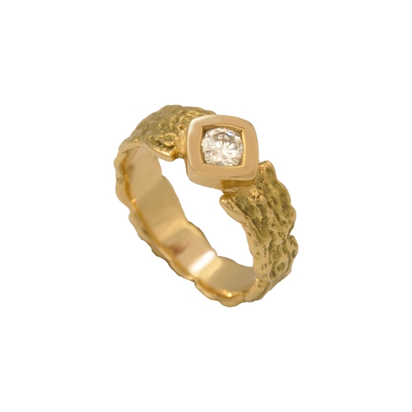 Solitaire en or jaune 18K