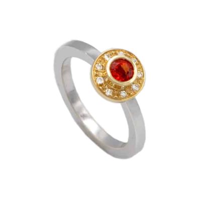 Bague fiançailles saphir rouge diamants