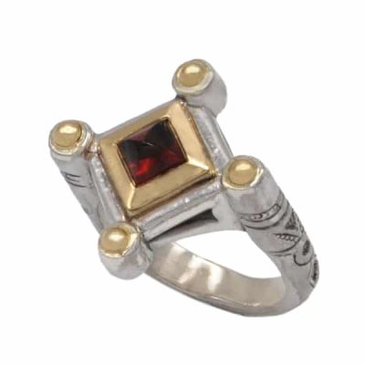 Bague-medievale-argent-or-Taillandier-joaillier-grenat